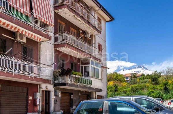 appartamento in vendita a Pedara