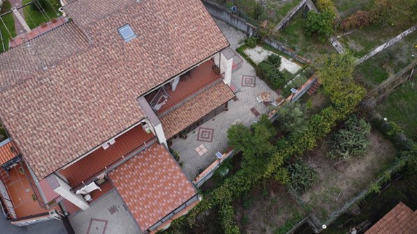 villa in vendita a Pedara