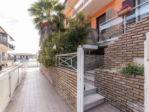 casa indipendente in vendita a Pedara