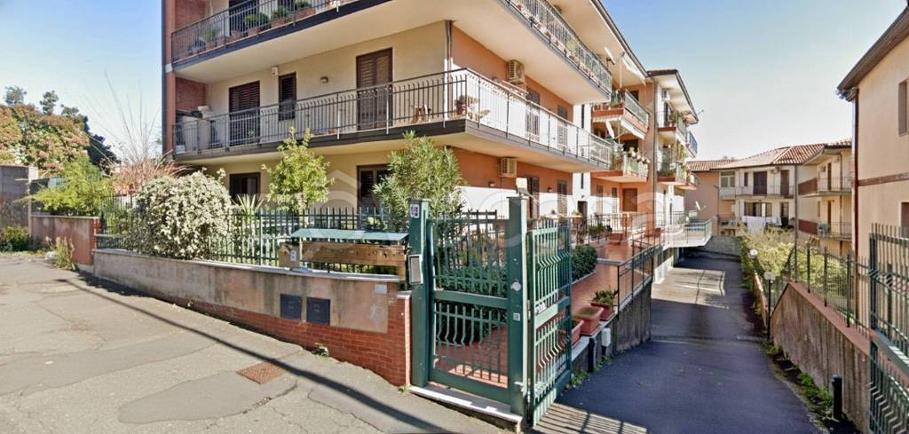 appartamento in vendita a Pedara