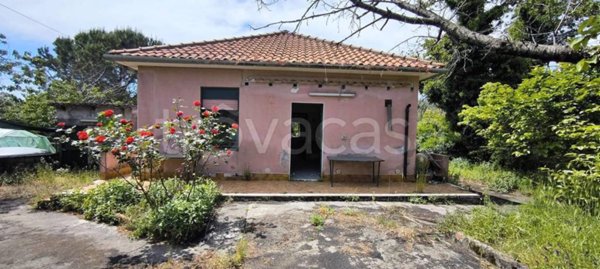 casa indipendente in vendita a Pedara
