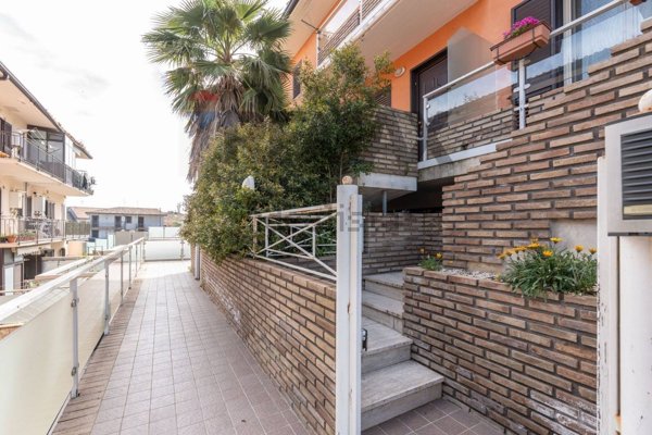 casa indipendente in vendita a Pedara
