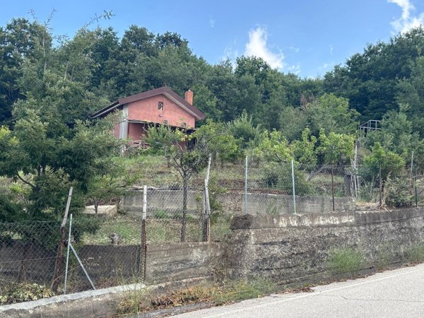 appartamento in vendita a Pedara in zona Tarderia