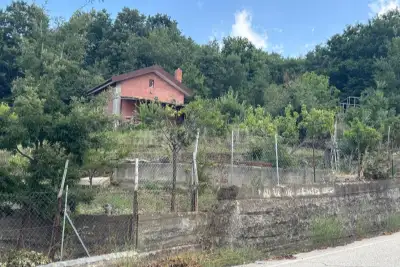 casa indipendente in vendita a Pedara