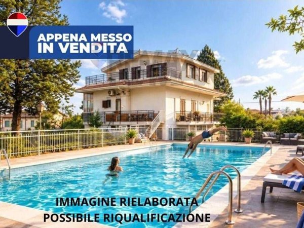 casa indipendente in vendita a Pedara in zona Tarderia