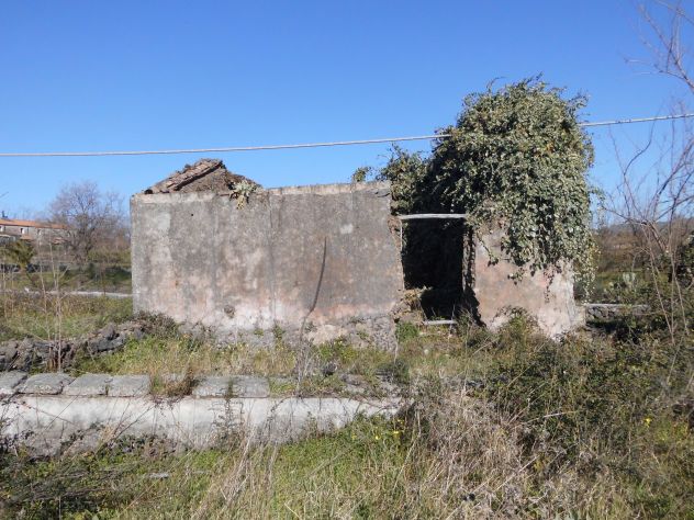 terreno agricolo in vendita a Piedimonte Etneo in zona Presa