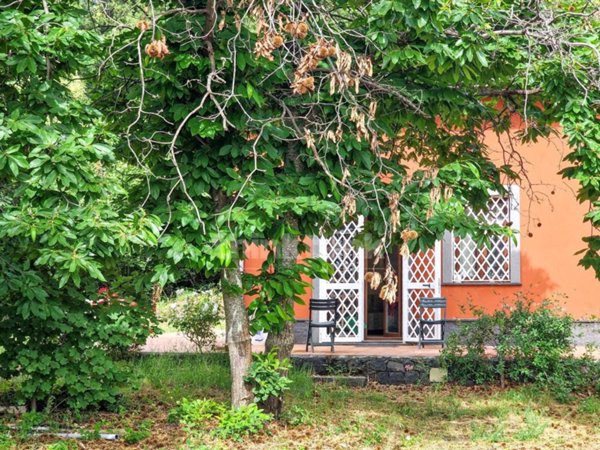 casa indipendente in vendita a Piedimonte Etneo in zona Vena