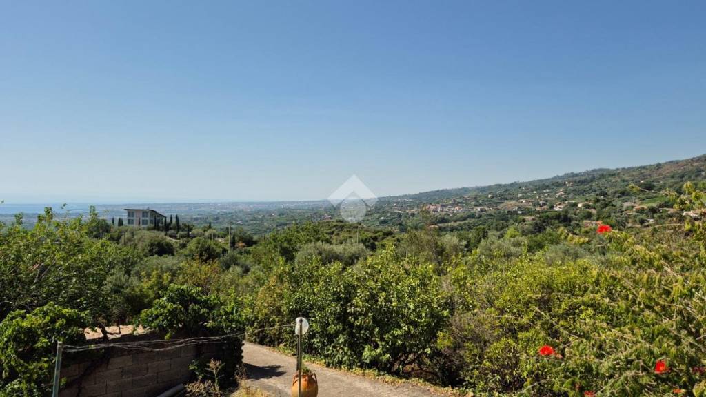 terreno agricolo in vendita a Piedimonte Etneo