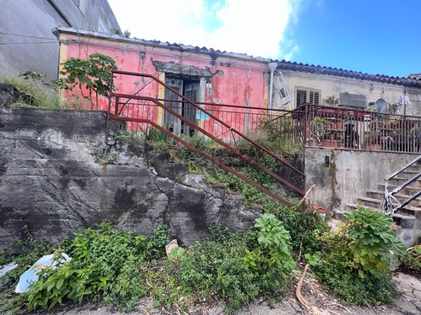 appartamento in vendita a Piedimonte Etneo in zona Vena