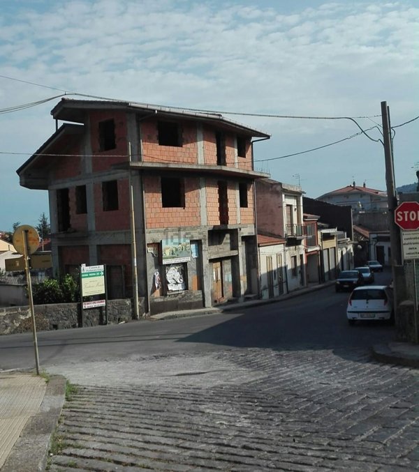 quadrivano in vendita a Piedimonte Etneo