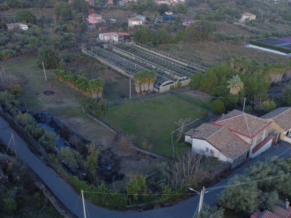 terreno agricolo in vendita a Piedimonte Etneo