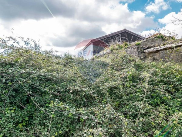casa indipendente in vendita a Piedimonte Etneo