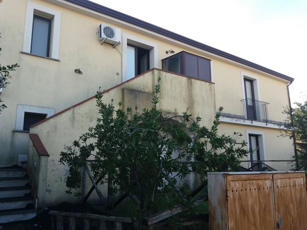appartamento in vendita a Piedimonte Etneo