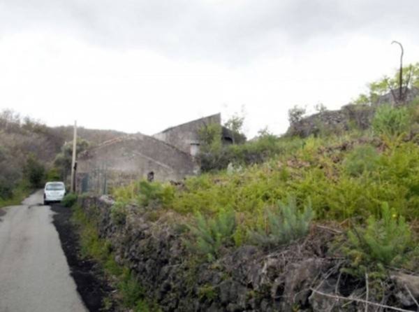 appartamento in vendita a Piedimonte Etneo
