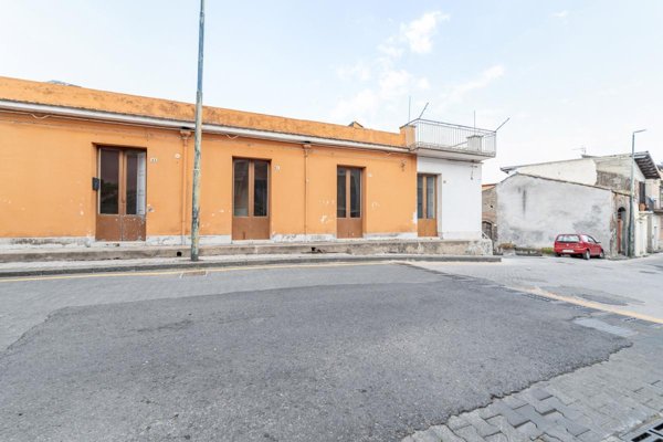 casa indipendente in vendita a Piedimonte Etneo
