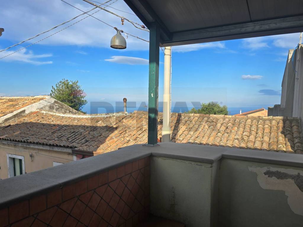 casa indipendente in vendita a Piedimonte Etneo in zona Presa
