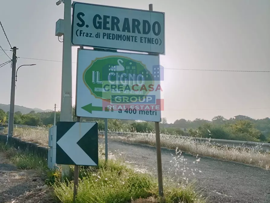 casa indipendente in vendita a Piedimonte Etneo