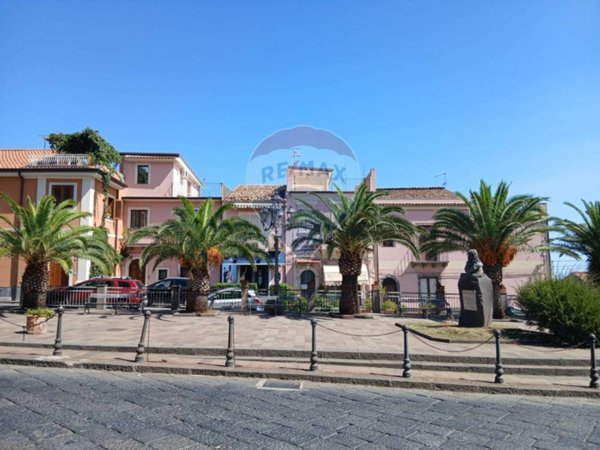 appartamento in vendita a Piedimonte Etneo