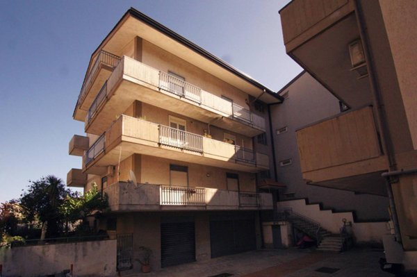 appartamento in vendita a Piedimonte Etneo