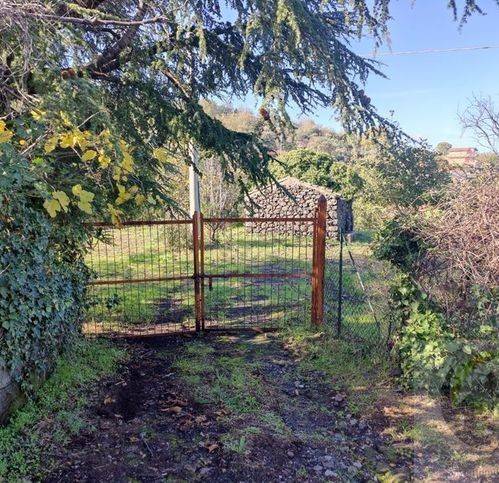 appartamento in vendita a Piedimonte Etneo