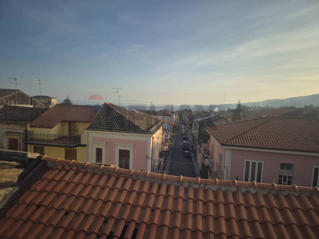 casa indipendente in vendita a Piedimonte Etneo