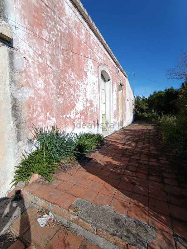casa indipendente in vendita a Piedimonte Etneo