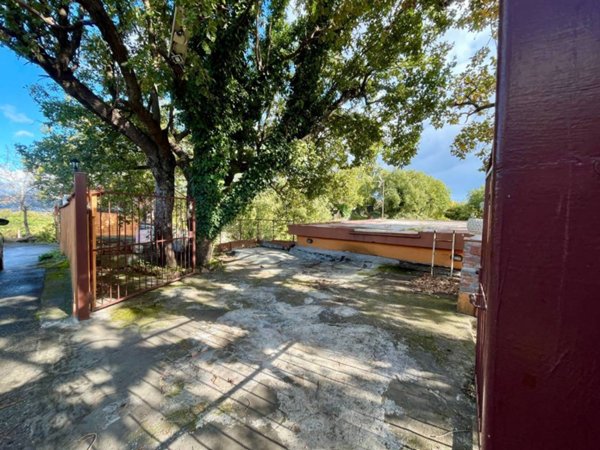 casa indipendente in vendita a Piedimonte Etneo