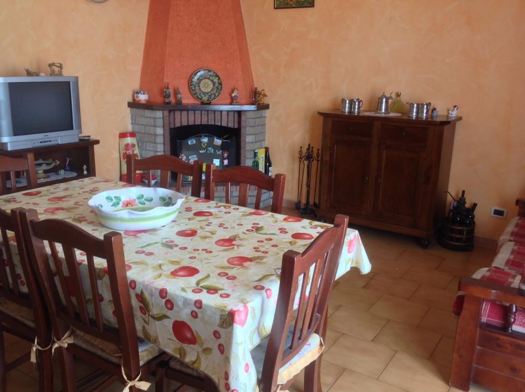 appartamento in vendita a Piedimonte Etneo