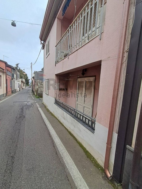appartamento in vendita a Piedimonte Etneo in zona Presa