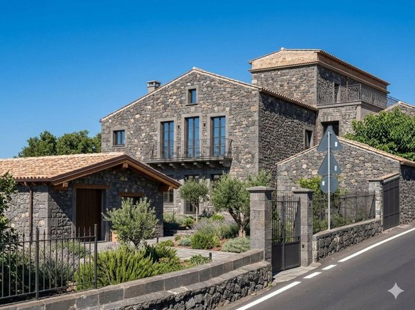 esavano in vendita a Piedimonte Etneo