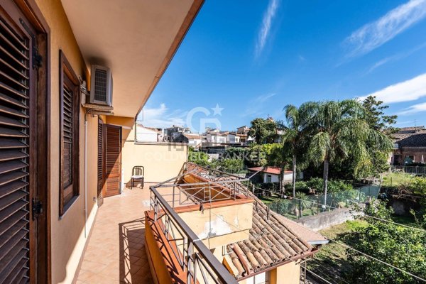 appartamento in vendita a Piedimonte Etneo