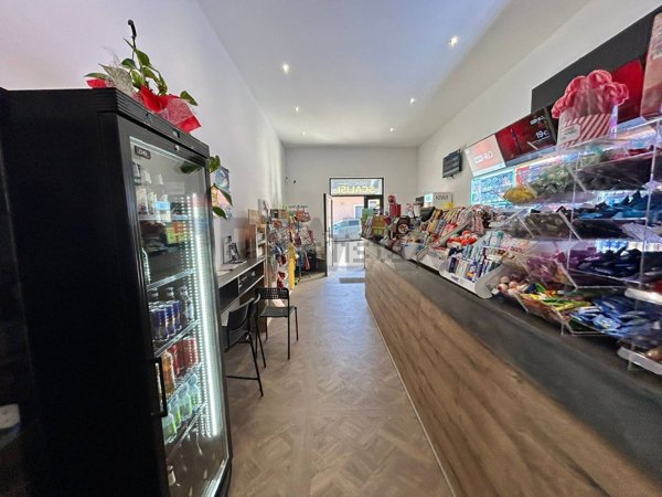 negozio in vendita a Piedimonte Etneo