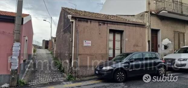 appartamento in vendita a Piedimonte Etneo