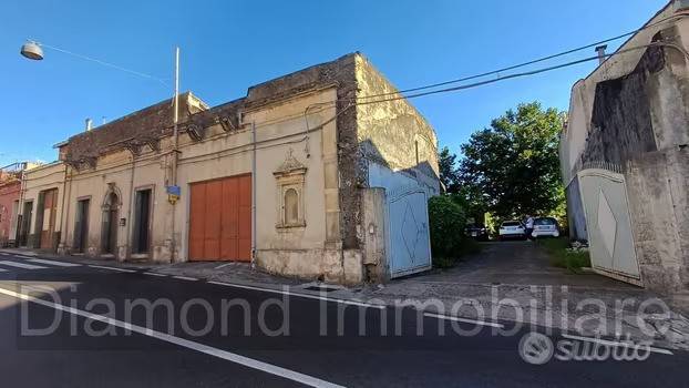 appartamento in vendita a Piedimonte Etneo