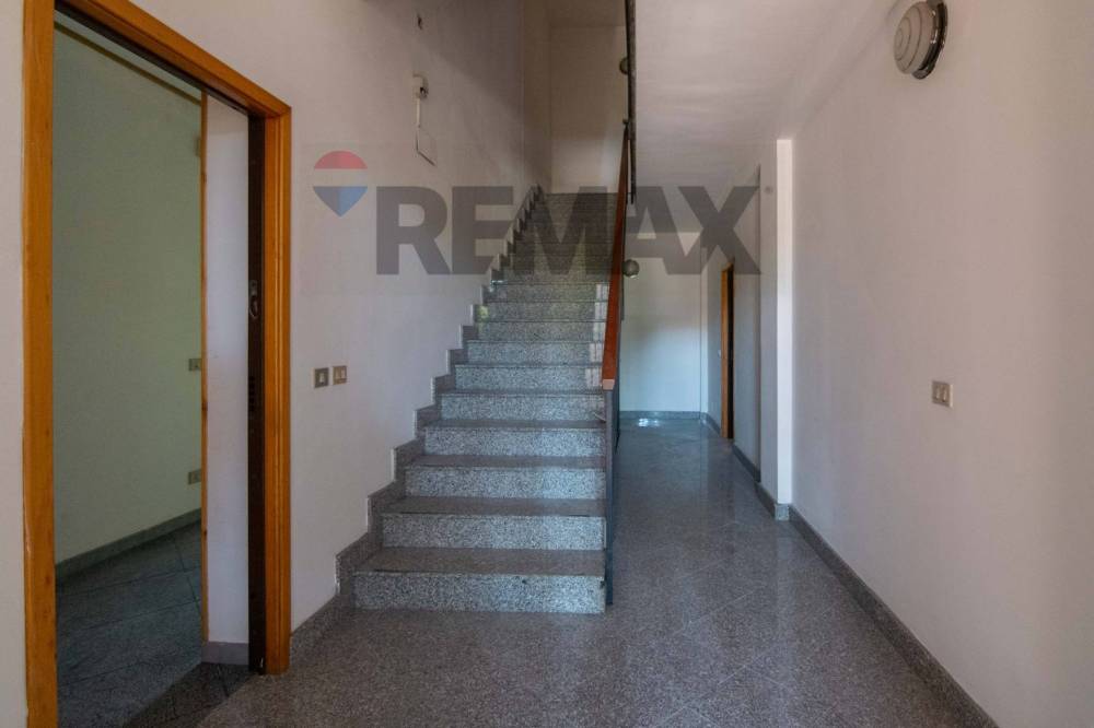 casa indipendente in vendita a Piedimonte Etneo