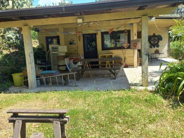casa indipendente in vendita a Piedimonte Etneo