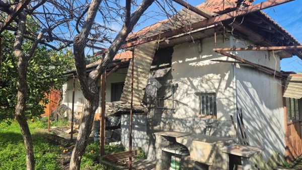 casa indipendente in vendita a Piedimonte Etneo
