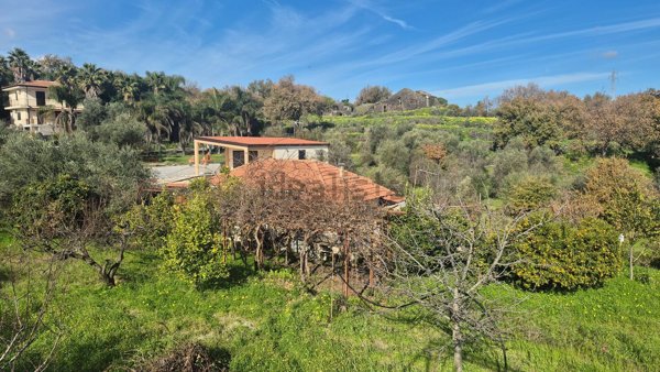 appartamento in vendita a Piedimonte Etneo
