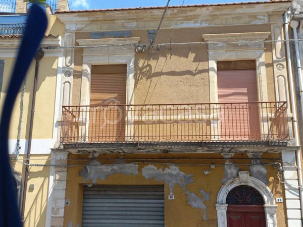 casa indipendente in vendita a Piedimonte Etneo