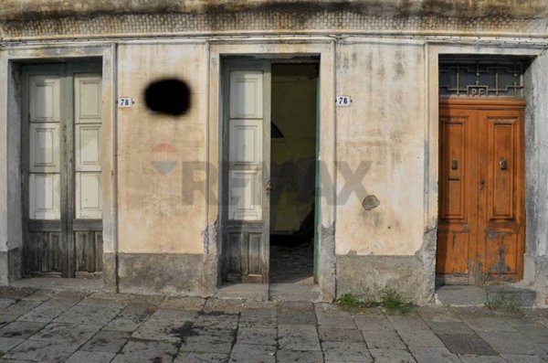 casa indipendente in vendita a Piedimonte Etneo