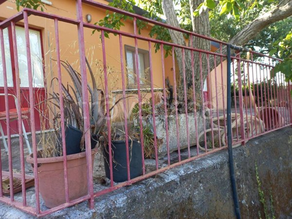 casa indipendente in vendita a Piedimonte Etneo