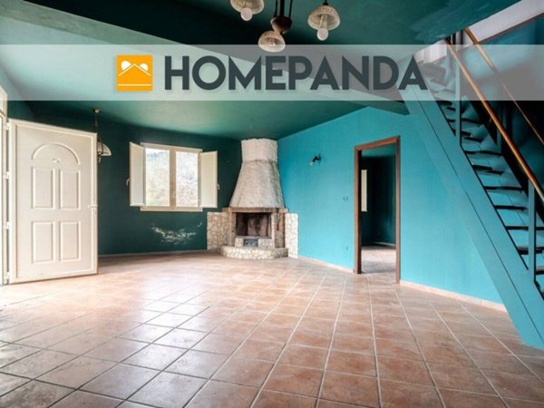 casa indipendente in vendita a Piedimonte Etneo