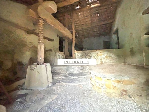appartamento in vendita a Piedimonte Etneo