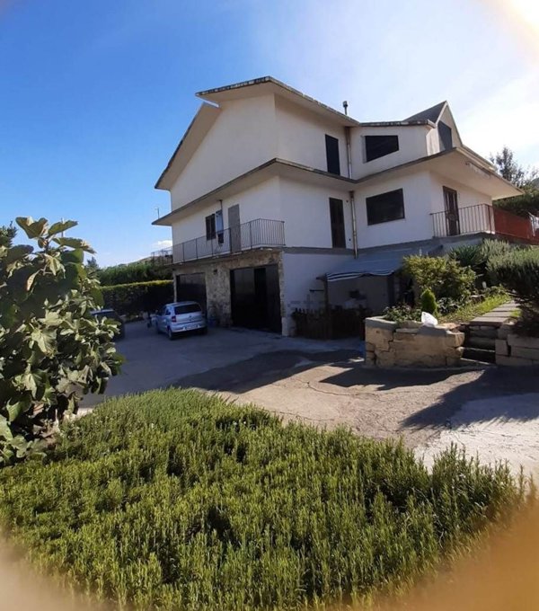 casa indipendente in vendita a Ramacca