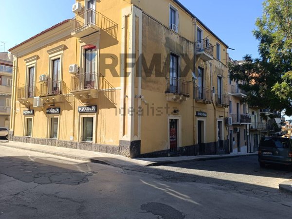 locale commerciale in vendita a Ramacca