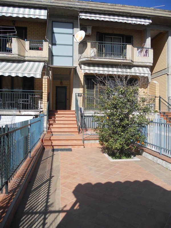 casa indipendente in vendita a Ramacca