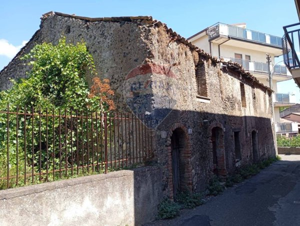 casa indipendente in vendita a Randazzo