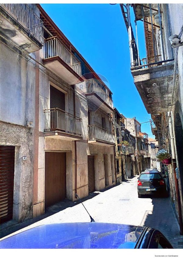 casa indipendente in vendita a Randazzo