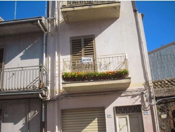 casa indipendente in vendita a Randazzo