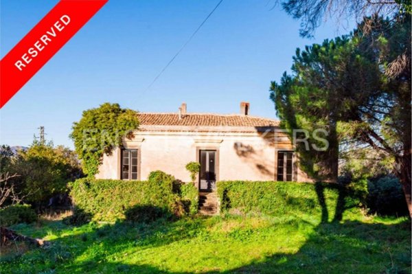 casa indipendente in vendita a Randazzo